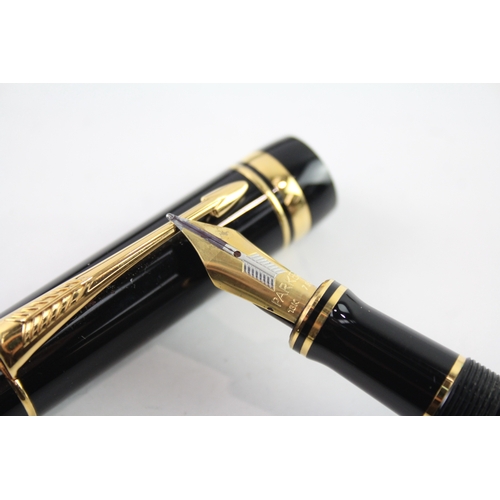 418 - Parker Duofold Black Lacquer Cased Fountain Pen w/ 18ct Gold Nib WRITING