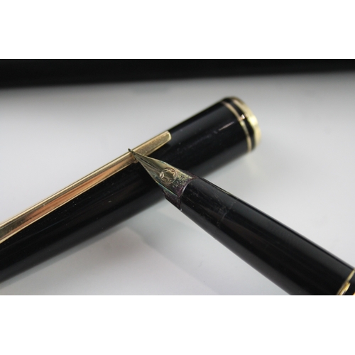 419 - Vintage Montblanc Classic Black Cased Fountain Pen w/ 14ct Gold Nib WRITING