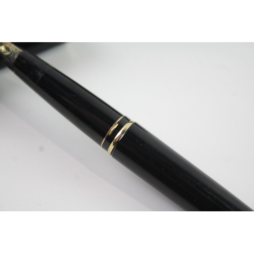 419 - Vintage Montblanc Classic Black Cased Fountain Pen w/ 14ct Gold Nib WRITING