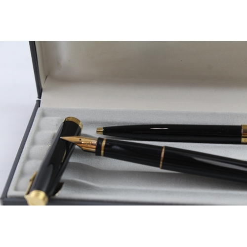 431 - Vintage Parker 75 Black Lacquer Fountain Pen Set w/ 14ct Nib, Ballpoint, Box Etc