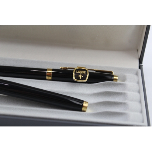 431 - Vintage Parker 75 Black Lacquer Fountain Pen Set w/ 14ct Nib, Ballpoint, Box Etc