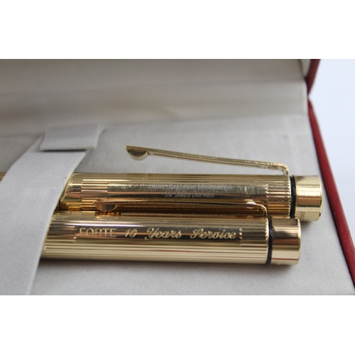 435 - 2 x Vintage Sheaffer Targa Gold Plated Fountain Pens 14ct Nibs WRITING Boxed