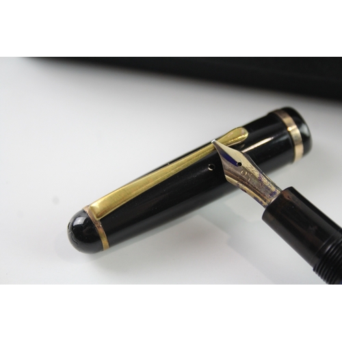 450 - Vintage Montblanc Black Cased Fountain Pen w/ 14ct Gold Nib WRITING