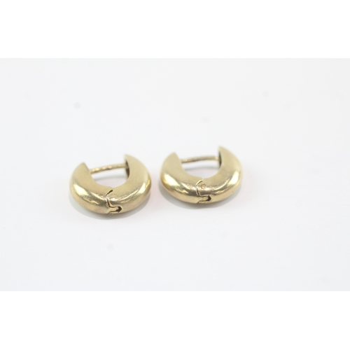 51 - 9ct gold huggie hoop earrings (2g) Size S