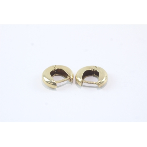 51 - 9ct gold huggie hoop earrings (2g) Size S