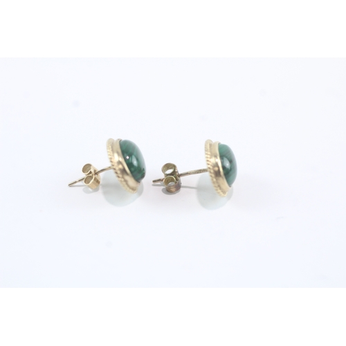 55 - 9ct gold malachite stud earrings (3.4g)