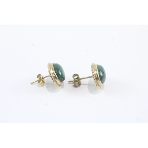 55 - 9ct gold malachite stud earrings (3.4g)