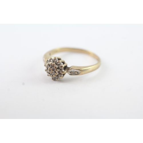 95 - 9ct gold vintage diamond cluster ring (1.9g) Size L