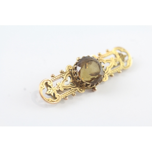 97 - 15ct gold antique citrine set bar brooch (3.7g)