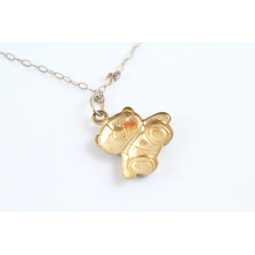 12 - 9ct gold forever friends teddy bear pendant necklace (0.7g)