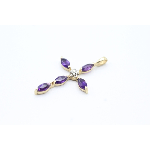 132 - 9ct gold amethyst and diamond cross pendant (1.1g)