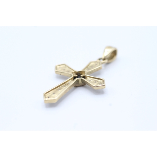 136 - 9ct gold sapphire and diamond cross pendant (1.5g)