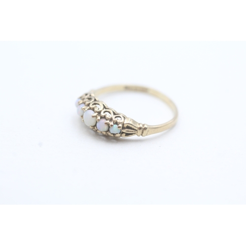 14 - 9ct gold opal five stone ring (1.5g) Size L