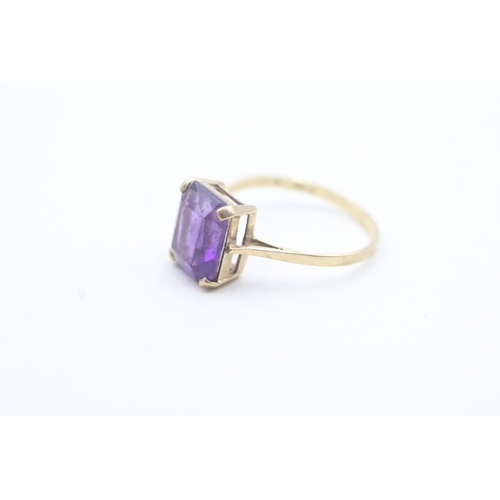 15 - 9ct gold amethyst single stone dress ring (1.4g) Size N