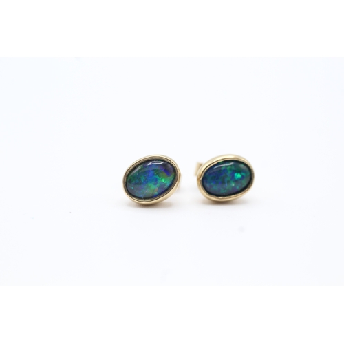 179 - 9ct gold opal triplet stud earrings (1.5g)