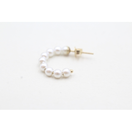 18 - 9ct gold pearl half hoop earrings (0.9g)