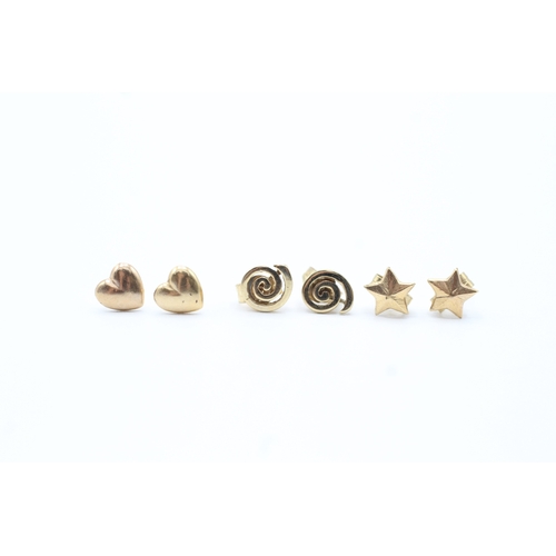 180 - 9ct gold x3 stud earrings (0.8g)