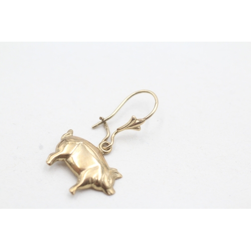 20 - 9ct gold pig hook earrings (1g)