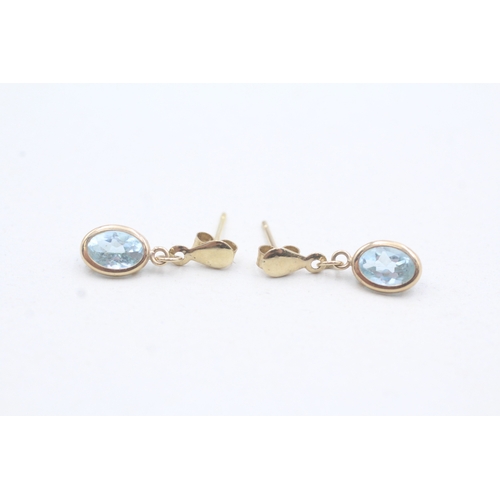 24 - 9ct gold blue gemstone drop earrings (0.8g)