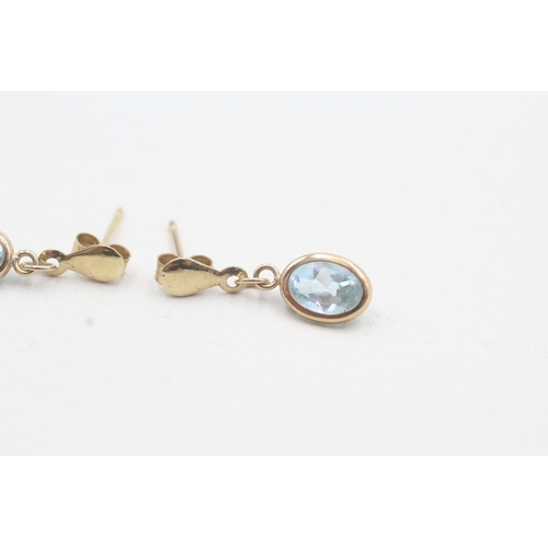 24 - 9ct gold blue gemstone drop earrings (0.8g)