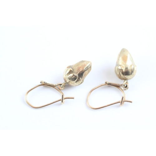 27 - 9ct gold acorn clip earrings (1g)