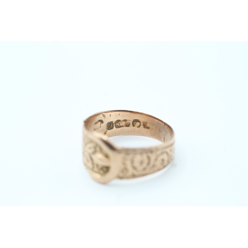 3 - 9ct gold buckle ring (3.1g) Size P