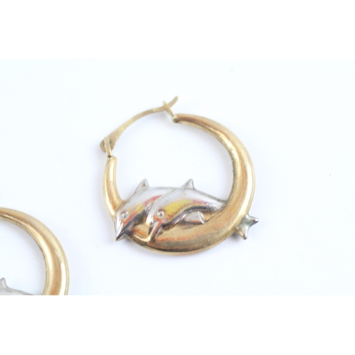 42 - 9ct bi-colour gold dolphin hoop earrings (0.9g)