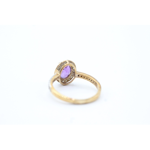 43 - 9ct gold diamond and amethyst set cluster ring (2.2g) Size O