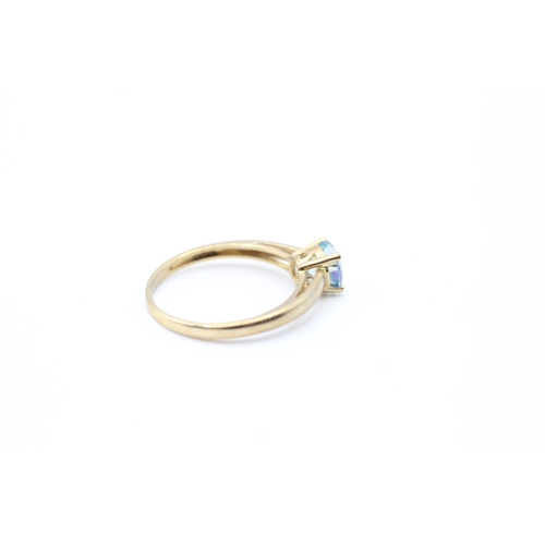 53 - 9ct gold coated topaz set solitaire ring (1.6g) Size N 1/2