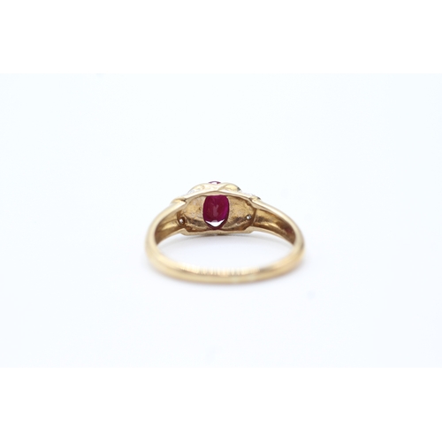 74 - 9ct gold diamond and ruby pave shoulder ring (2.3g) Size N