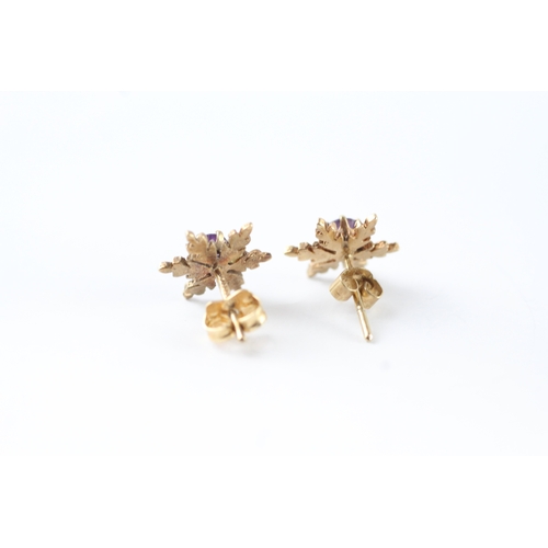 75 - 2x 9ct gold amethyst stud earrings (1.8g)