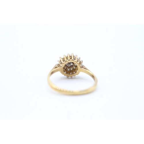 85 - 9ct gold diamond cluster ring (1.9g) Size L