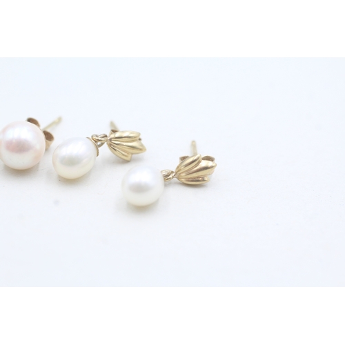 86 - 9ct gold x2 pearl stud earring set (2.3g)