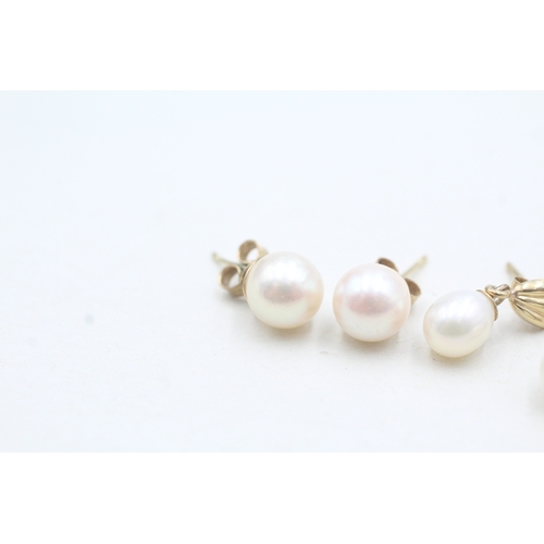 86 - 9ct gold x2 pearl stud earring set (2.3g)