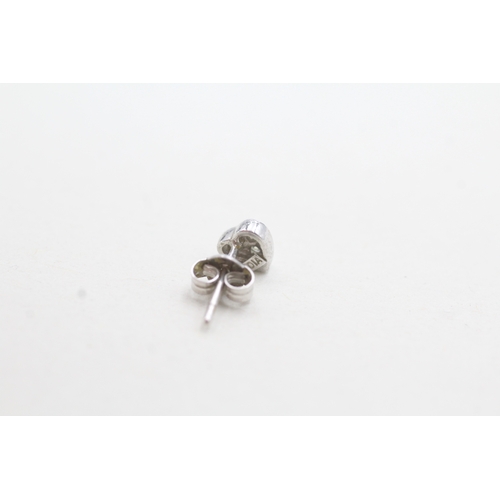 89 - 9ct white gold diamond heart shape stud earrings (0.8g)