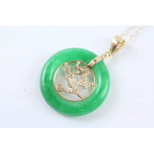 9 - 9ct gold jade Chinese dragon pendant necklace (3.3g)