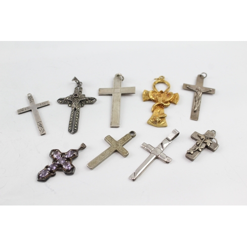 322 - Collection of Sterling Silver Cross Pendants inc. Crucifix, Ankh, Garnet x 9 40g