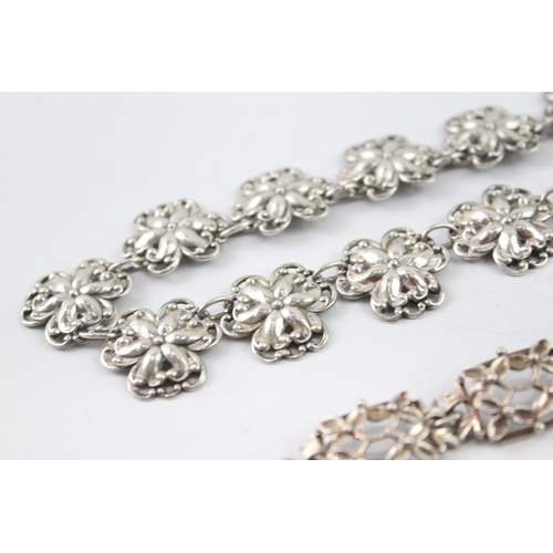 330 - Collection of Sterling Silver Jewellery inc. Scandi, Floral, Collar x 3 47g