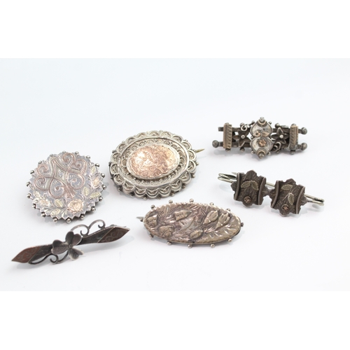 342 - Collection of Silver Victorian Aesthetic Brooches inc. Gold Accents x 6 24g