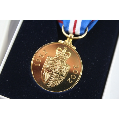 441 - Boxed ERII Queens Golden Jubilee Medal w/ COA