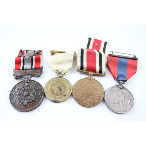 450 - Medals Inc GV Imperial Service, S Constabulary, Fire Brigade & WW1 Red Cross x 4