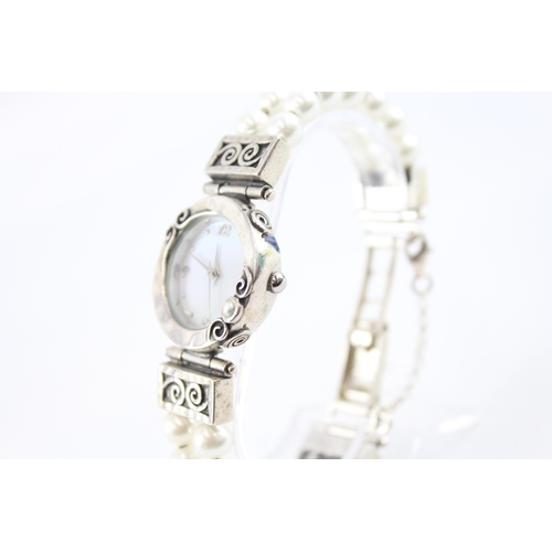 520 - Ladies 925 Silver Watch Quartz  WATCH RUNS