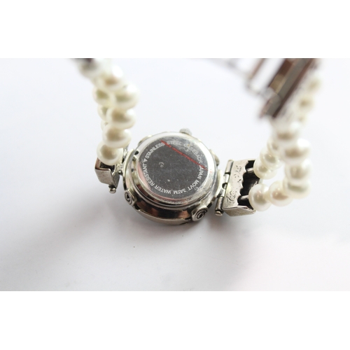 520 - Ladies 925 Silver Watch Quartz  WATCH RUNS