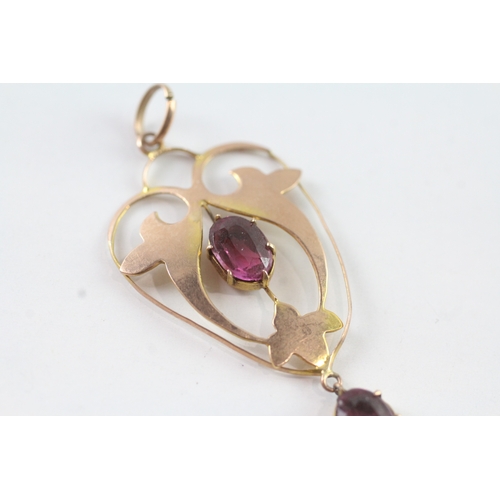 182 - 9ct gold paste set lavalliere pendant