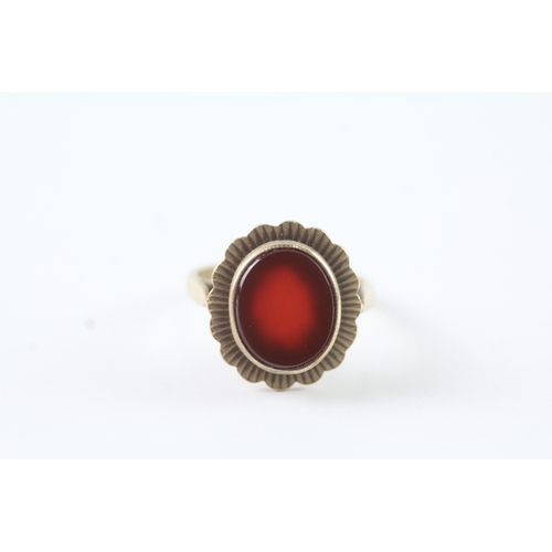 15 - 9ct gold vintage carnelian dress ring (4.1g) Size N