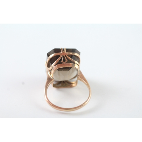 26 - 9ct rose gold smokey quartz dress ring (7.5g) Size P 1/2