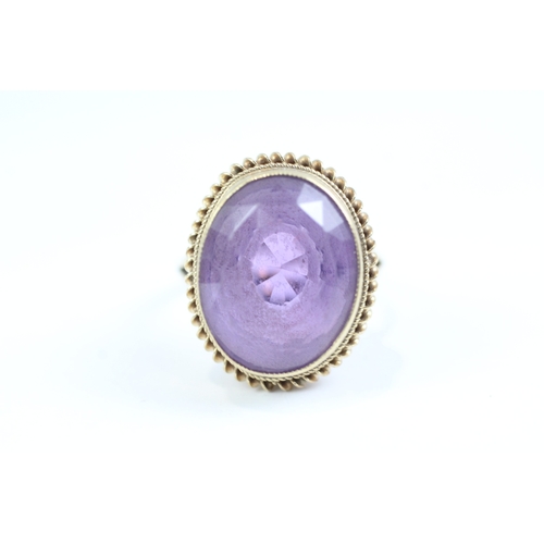 29 - 9ct gold amethyst ring (5.7g) Size K