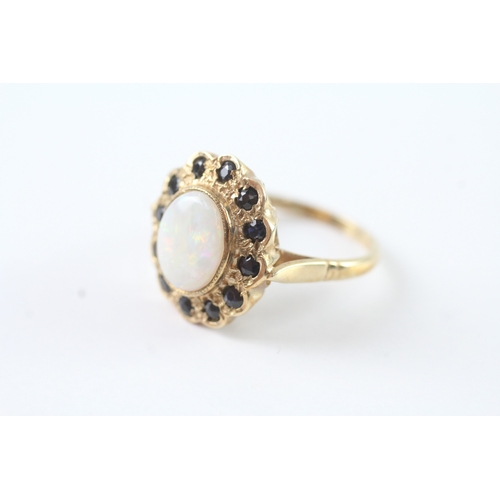 40 - 9ct gold vintage opal & sapphire dress ring (3.8g) Size O