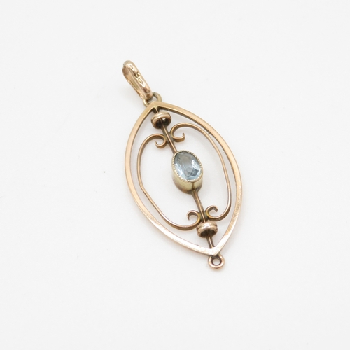 73 - 9ct rose gold antique blue gemstone set pendant (1.2g)