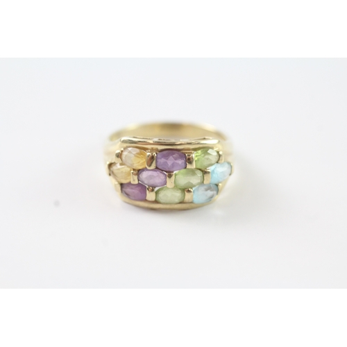 74 - 9ct gold blue, green, purple and yellow gemstone ring (3.3g) Size P 1/2